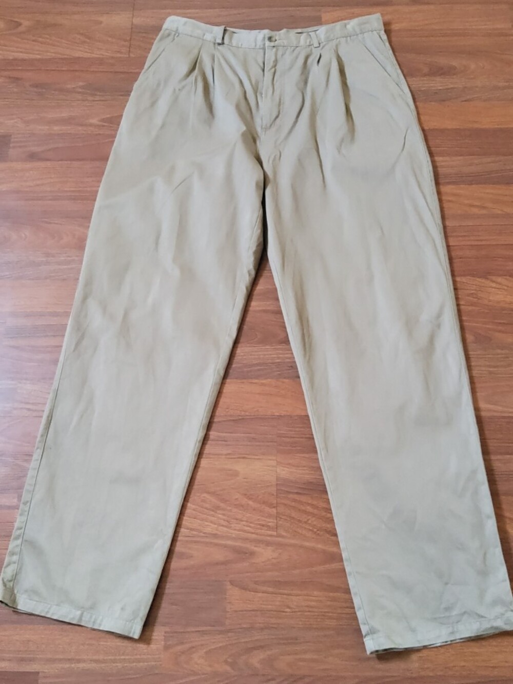 Vtg Tommy Hilfiger Classic Fit 100% Cotton Chino Khaki Pleated Pants Size 38 Tan